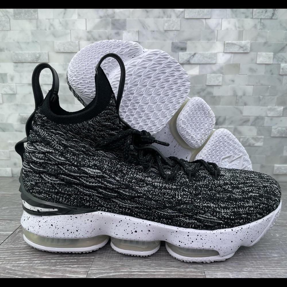 Nike LeBron 15 ‘Ashes’